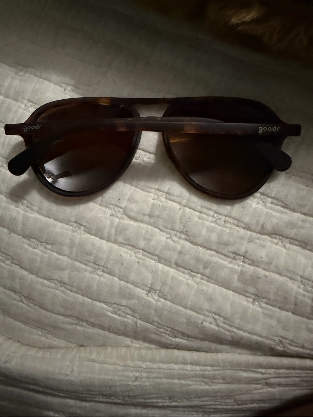 goodr Women's Tortoise Brown Sunglasses